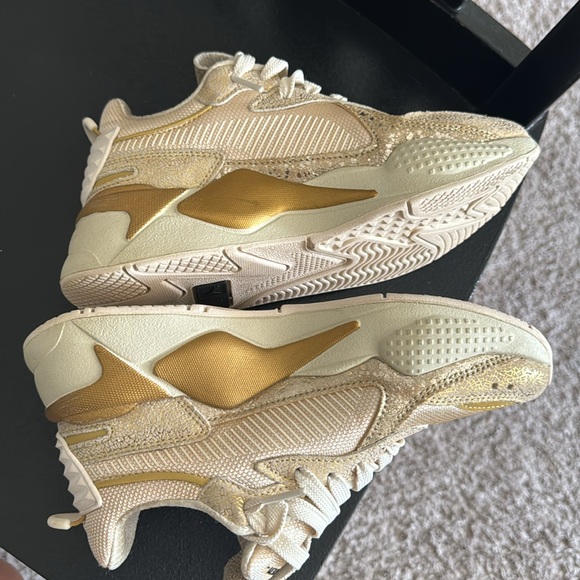Puma RS – X cream and gold sneaker - Picture 9 of 10